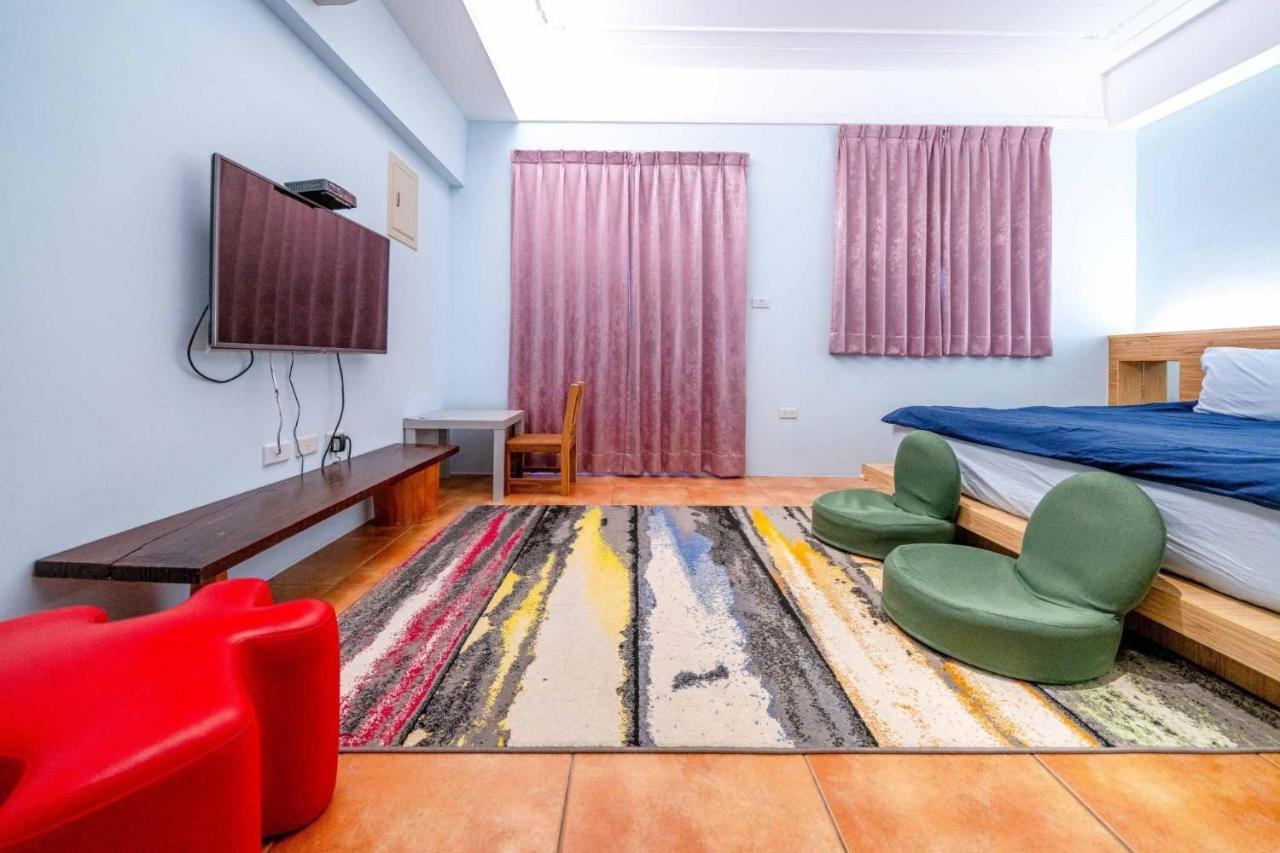 Puzzle Home Stay Wujie Exterior photo
